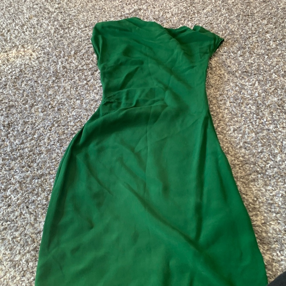 Selling green dress, usa 6